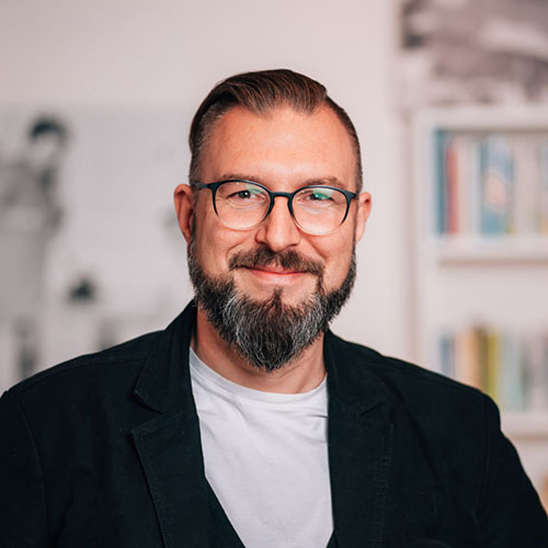 Matthias P. Schmidt, Geschäftsführer