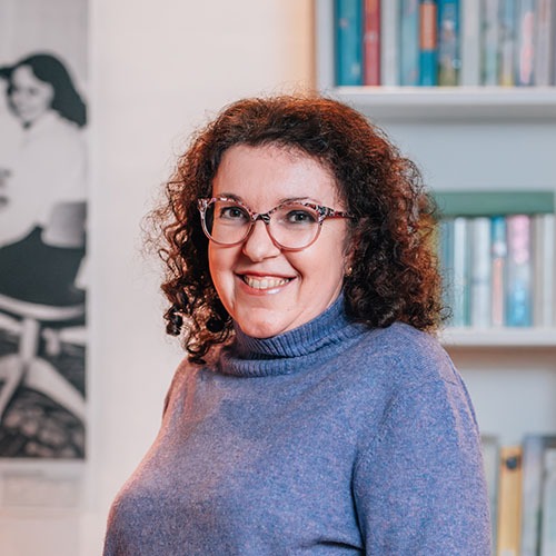 Mira Scheler-Dimitrova, Lehrkraft,
Prüfungsbeauftragte